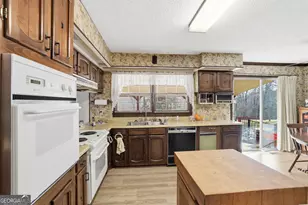 3317 Talmadge Dr, Clarkesville, GA 30523 - Photo 12