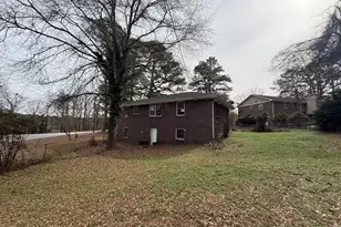 2580 Lake Capri Rd NW, Conyers, GA 30012 - Photo 46