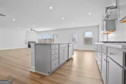 112 Aj Welch Jr Way, McDonough, GA 30252 - Photo 4