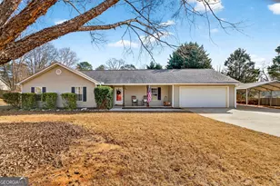 310 Cattlemans Cir, McDonough, GA 30252 - Photo 2