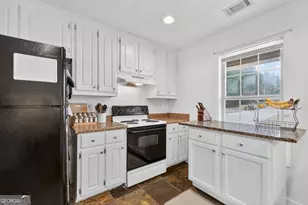 310 Cattlemans Cir, McDonough, GA 30252 - Photo 14