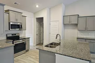 267 Eason St, Bowdon, GA 30108 - Photo 4