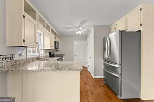 6008 Serene Cir, Gainesville, GA 30506 - Photo 8