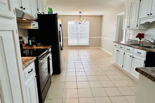 166 Holly Pointe, Warner Robins, GA 31088 - Photo 12