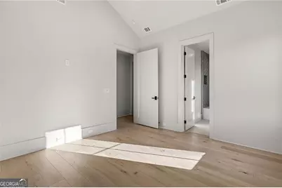 422 Hilderbrand Drive, Atlanta, GA 30328 - Photo 32