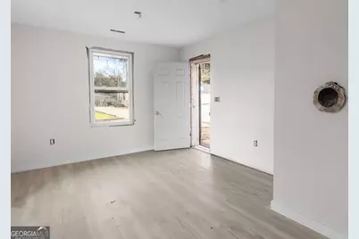 2118 E Gwinnett Street, Savannah, GA 31404 - Photo 6