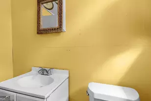 2118 E Gwinnett St, Savannah, GA 31404 - Photo 32