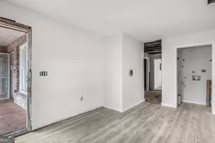 2118 E Gwinnett St, Savannah, GA 31404 - Photo 4