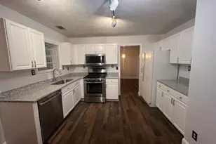 3320 Northcliff Dr, Suwanee, GA 30024 - Photo 6