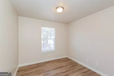145 W Village Court, Riverdale, GA 30296 - Photo 12