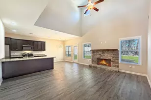 6369 Woodland Station Dr, Lula, GA 30554 - Photo 10