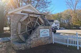 209 E Wilson St, Villa Rica, GA 30180 - Photo 2