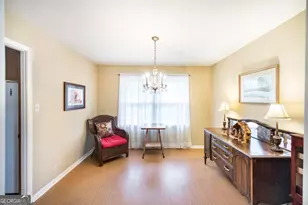 114 Skyway Dr, Warner Robins, GA 31088 - Photo 10