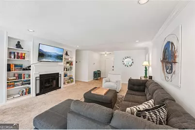 3 Plantation Drive NE #B, Atlanta, GA 30324 - Photo 4