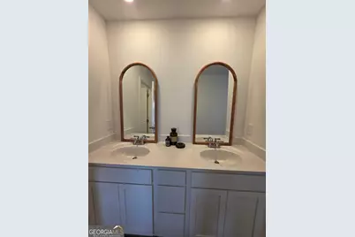 19 Umber Ln, Newnan, GA 30263 - Photo 8