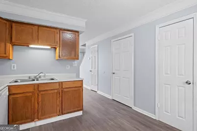 360 N 19th Street #B, Griffin, GA 30223 - Photo 8