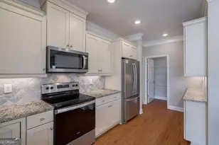 3615 Ridgehurst Ln, Buford, GA 30519 - Photo 4