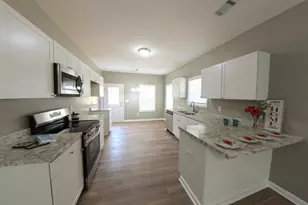 1965 Hollis St, Athens, GA 30605 - Photo 4