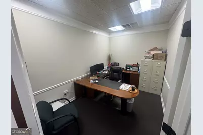 212 S 10th Street, Griffin, GA 30223 - Photo 10