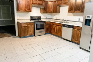 618 Robinson Dr, Jesup, GA 31545 - Photo 10