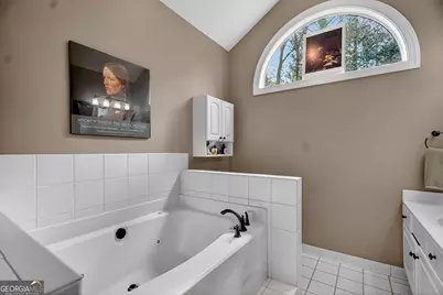 102 Cameron Pointe Drive, Lagrange, GA 30240 - Photo 30