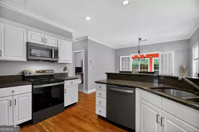 102 Cameron Pointe Drive, Lagrange, GA 30240 - Photo 10