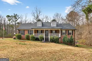208 Michele Ct, McDonough, GA 30252 - Photo 2