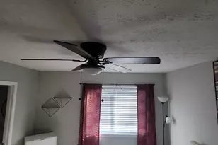 8975 Ashwood Dr, Riverdale, GA 30274 - Photo 12