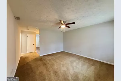 102 Kimberly Way, Marietta, GA 30064 - Photo 4