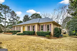 100 Highview Trce, Fayetteville, GA 30215 - Photo 2