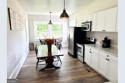 18046 Main Street, Woodbury, GA 30293 - Photo 4