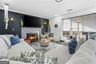 442 Highpoint Crossing, Powder Springs, GA 30127 - Photo 4