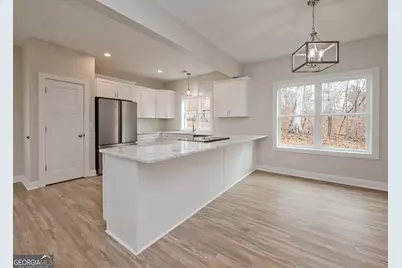 990 Rue Fleur De Lis, Lavonia, GA 30553 - Photo 8