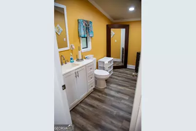 93 Bell, Baxley, GA 31513 - Photo 6