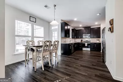 129 Crystal Lake Drive, Savannah, GA 31407 - Photo 4