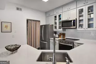 1704 Frederica Rd, Saint Simons, GA 31522 - Photo 4