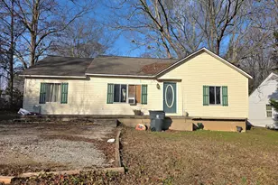 268 White St, Tallapoosa, GA 30176 - Photo 1