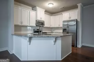 1054 Market St, Watkinsville, GA 30677 - Photo 8