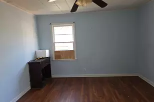 352 Johnson St, Tallapoosa, GA 30176 - Photo 4