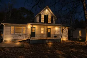 352 Johnson St, Tallapoosa, GA 30176 - Photo 2