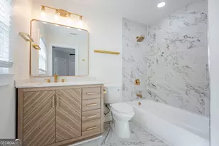 2725 Blount St, East Point, GA 30344 - Photo 14