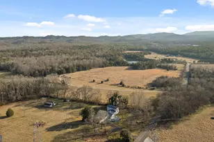 1151 Baker and Hearn Cir, Chickamauga, GA 30707 - Photo 28