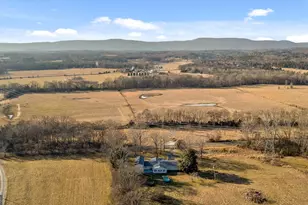 1151 Baker and Hearn Cir, Chickamauga, GA 30707 - Photo 30