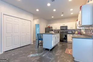 157 Watkins Dr, Flovilla, GA 30216 - Photo 8