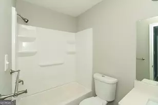 8070 Linda Ct, Jonesboro, GA 30238 - Photo 10