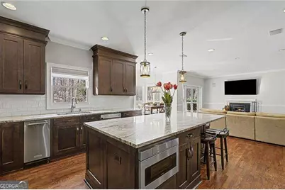 12880 Bucksport Drive, Roswell, GA 30075 - Photo 8