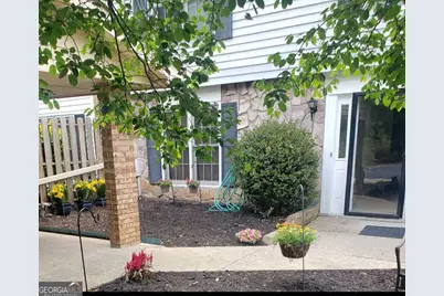 6500 Gaines Ferry Road #I-4, Flowery Branch, GA 30542 - Photo 4