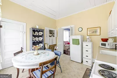 671 Washington Street, Clarkesville, GA 30523 - Photo 10