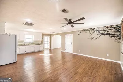 132 McVay Drive, Cochran, GA 31014 - Photo 6