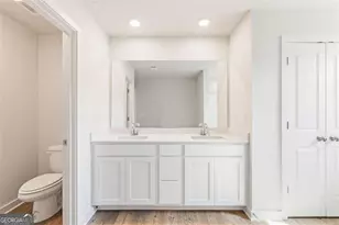 1125 Holland Rose Dr, Lawrenceville, GA 30043 - Photo 32